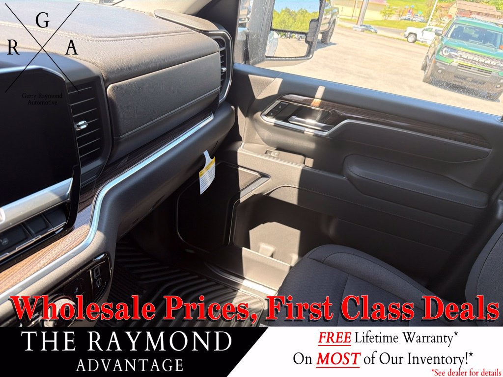New 2026 Chevrolet Silverado 3500 LT AWD/4WD image 32
