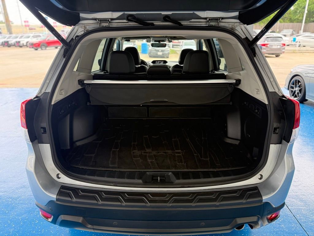 Used 2021 Subaru Forester Limited image 12