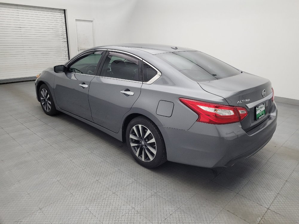 Used 2016 Nissan Altima 2.5 SV FWD image 3