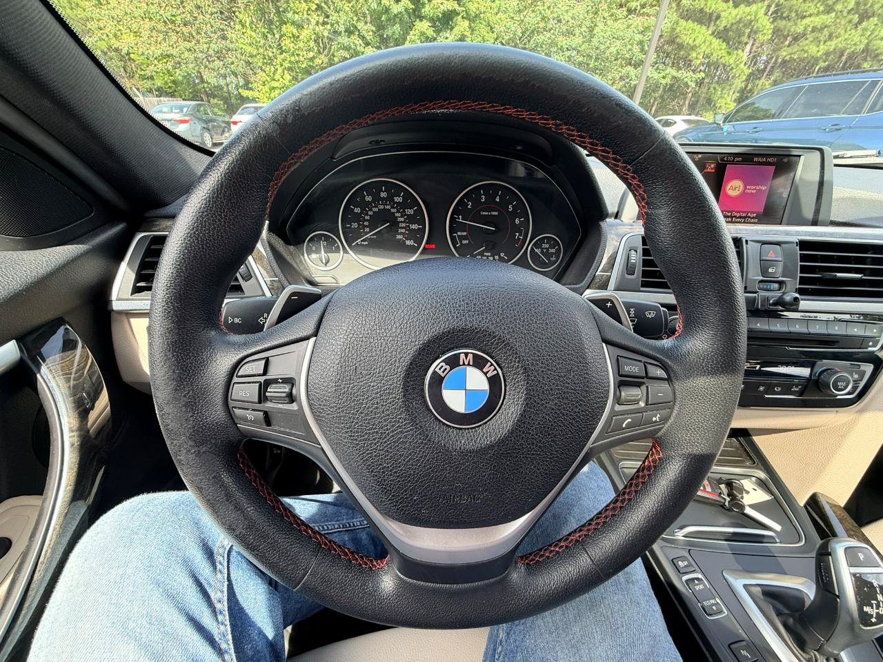 Used 2017 BMW 330i xDrive Sedan AWD/4WD image 17