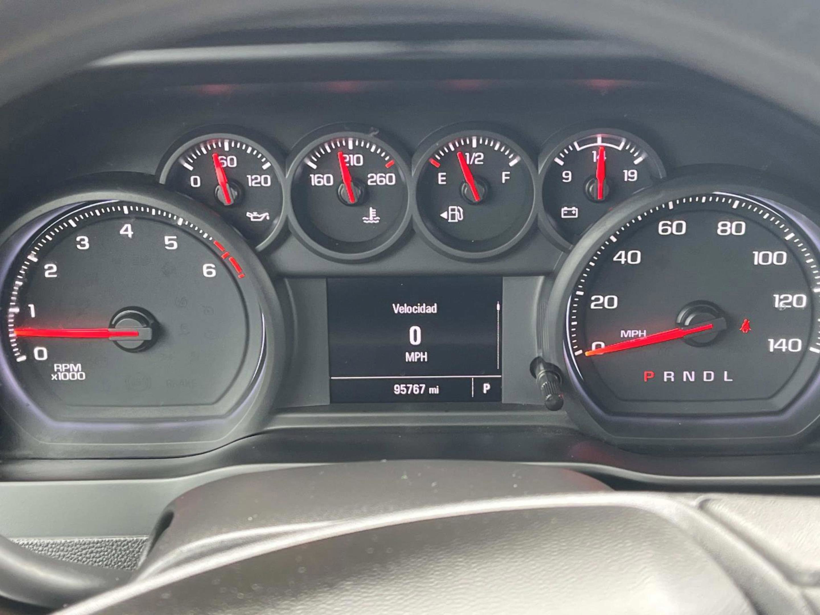 Used 2023 Chevrolet Silverado 2500 Custom image 36