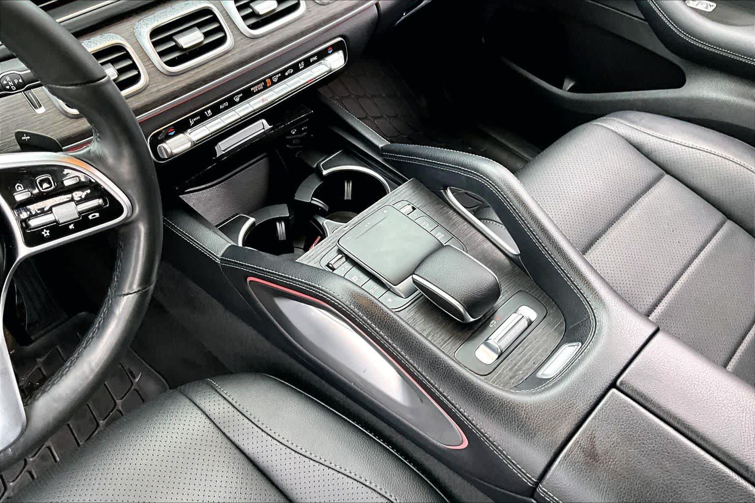 Used 2022 Mercedes-Benz GLS 450 4MATIC image 17