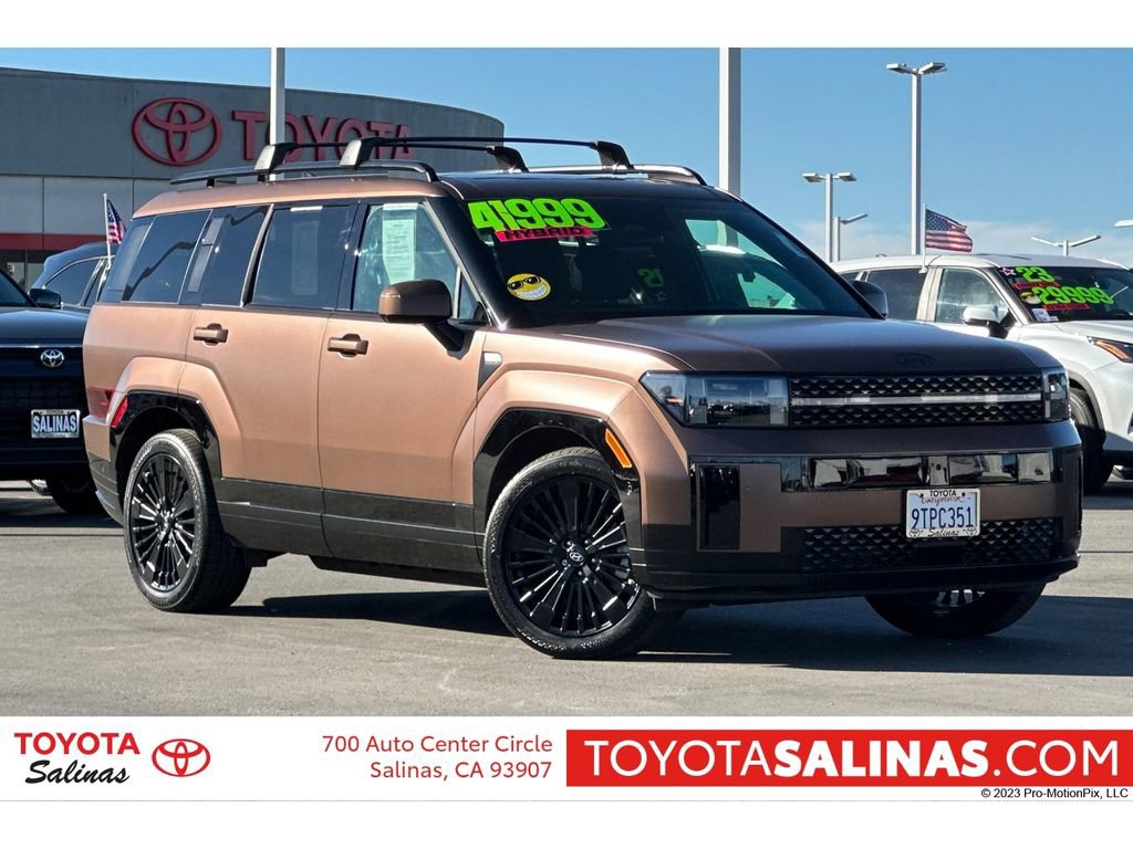 Used 2025 Hyundai Santa Fe Calligraphy image 1