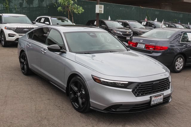 Used 2024 Honda Accord Sport image 3
