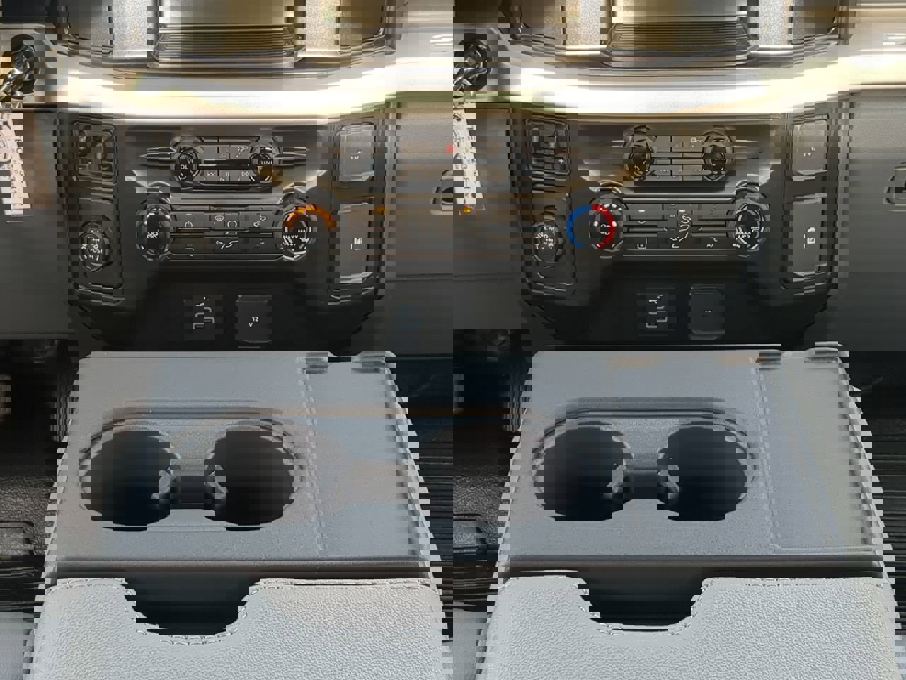 New 2026 Ford F250 XL w/ XL Chrome Package image 17