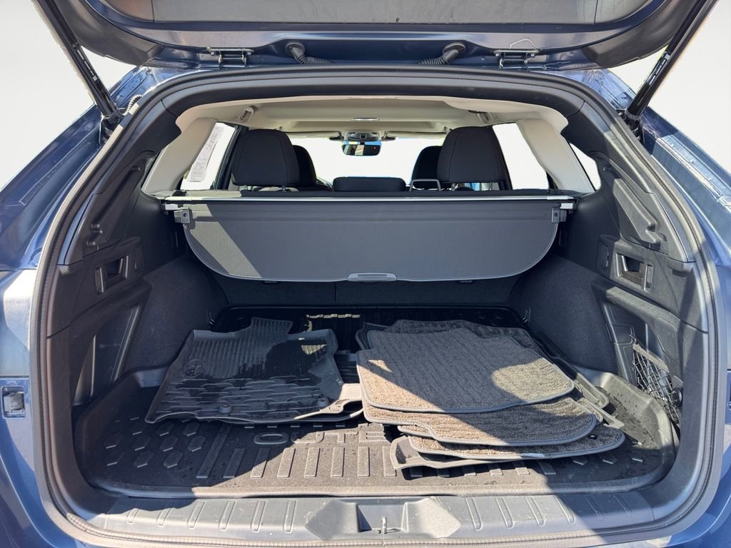 Certified 2025 Subaru Outback Premium AWD/4WD image 16