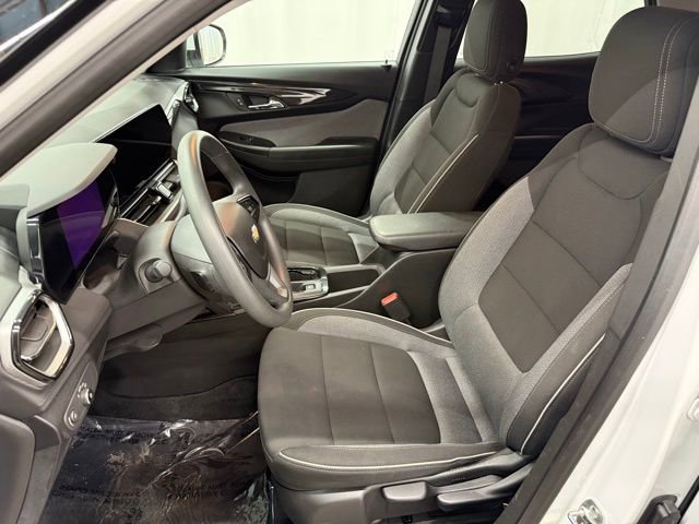 Used 2025 Chevrolet TrailBlazer LT image 5