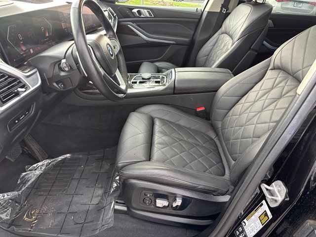 Used 2024 BMW X7 xDrive40i AWD/4WD image 23