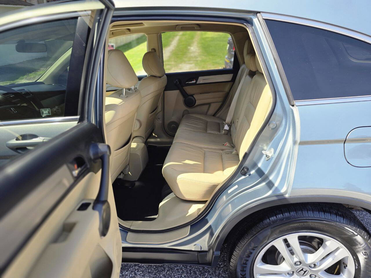 Used 2011 Honda CR-V EX-L image 19