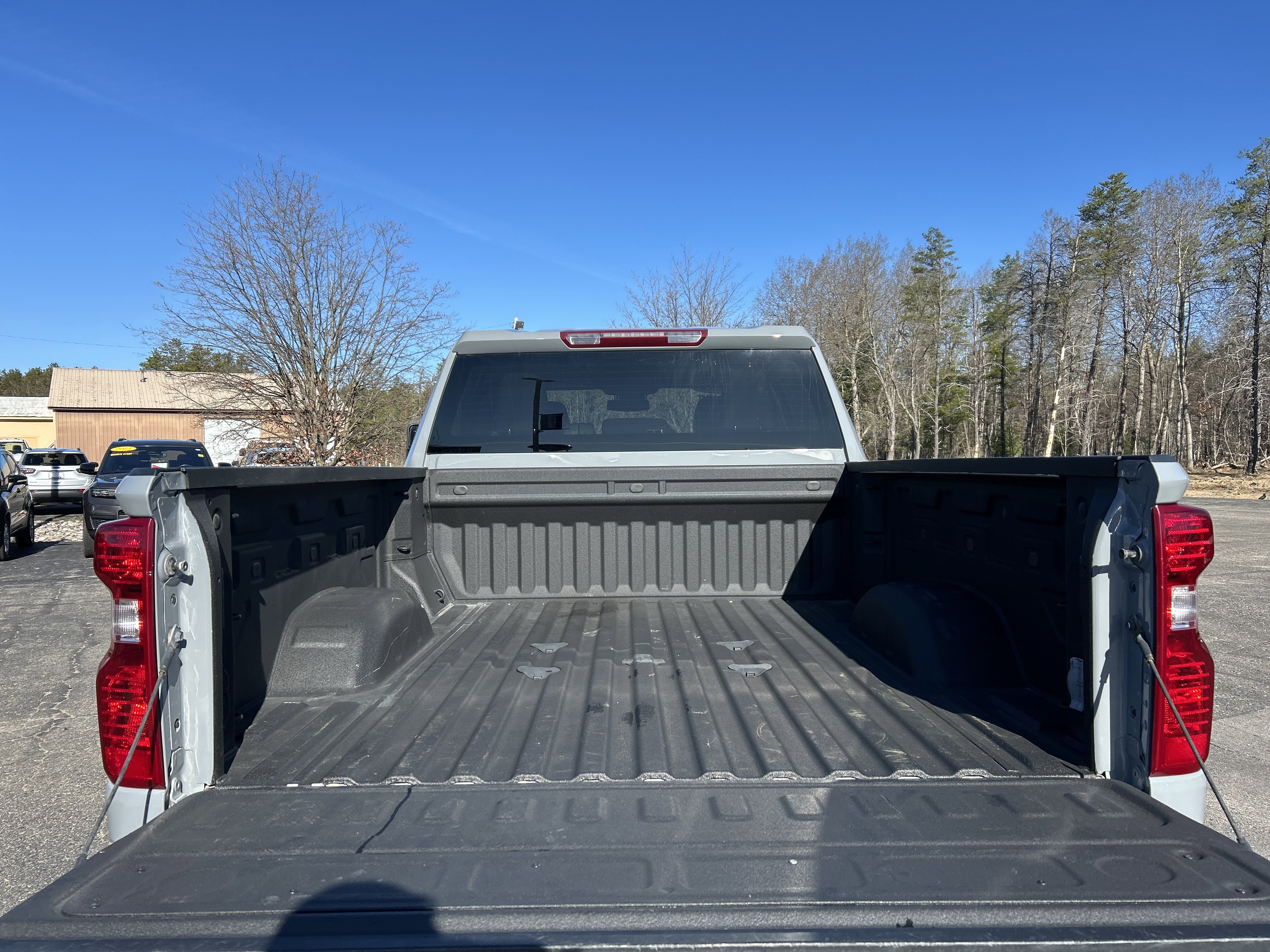 Used 2024 Chevrolet Silverado 2500 Custom w/ Custom Value Package AWD/4WD image 10