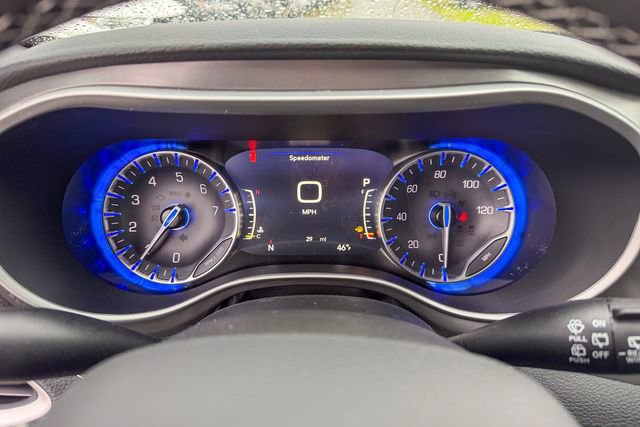 New 2026 Chrysler Pacifica Select image 15