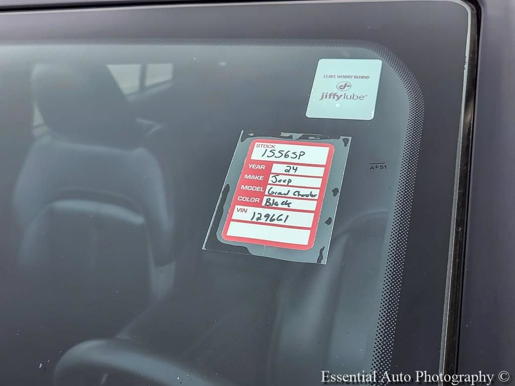 Used 2024 Jeep Grand Cherokee Limited 4xe AWD/4WD image 18