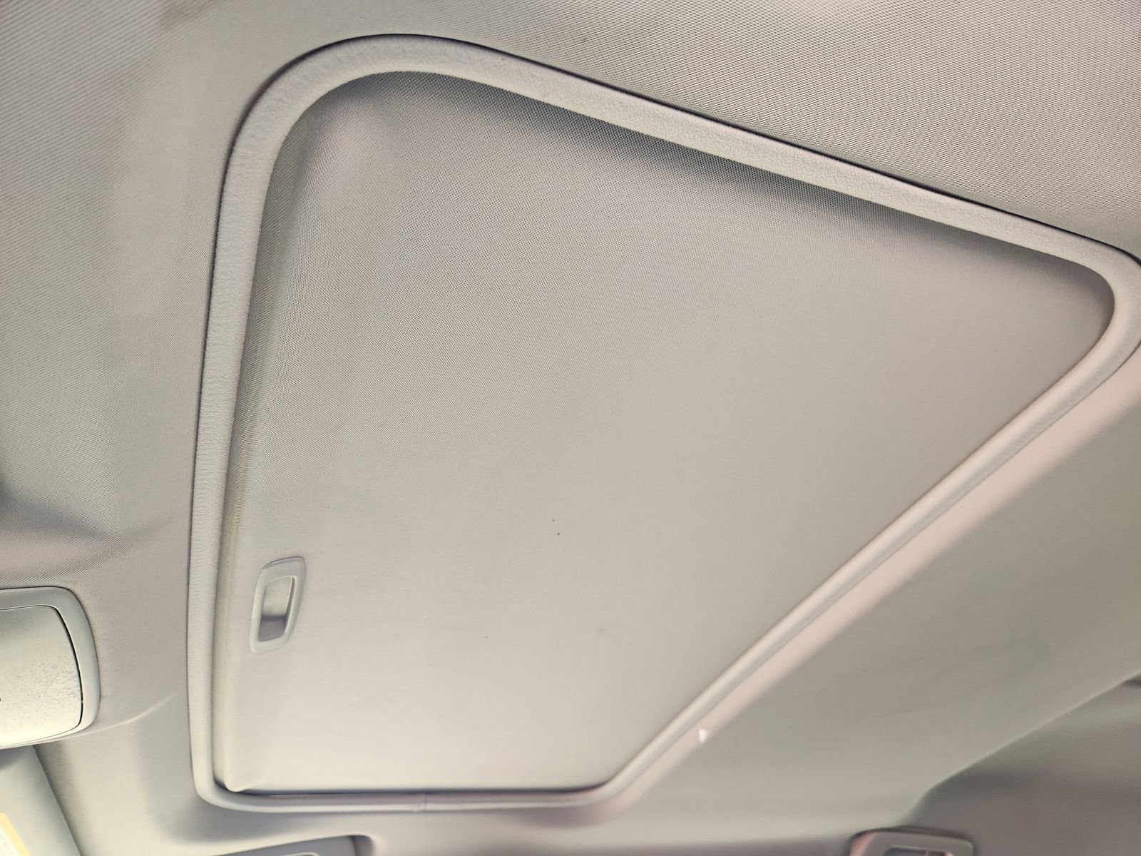 Used 2018 Toyota RAV4 XLE image 30