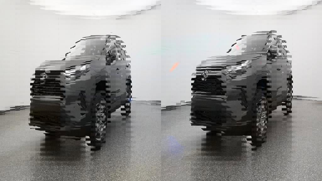 New 2025 Toyota RAV4 XLE image 32
