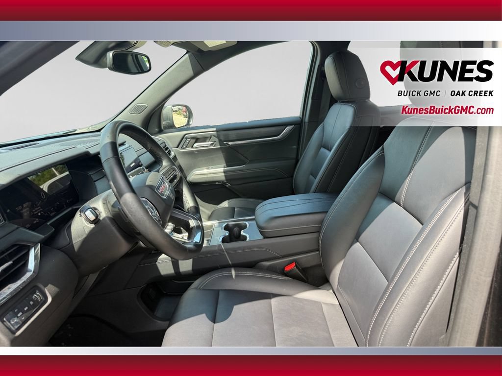 Used 2024 GMC Acadia Elevation AWD/4WD image 22