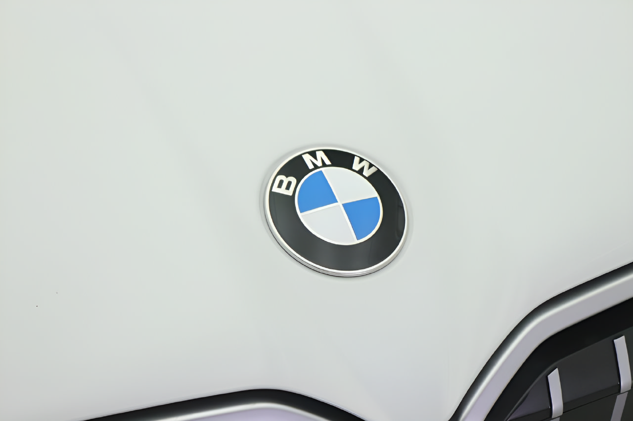 Used 2026 BMW X3 xDrive30i AWD/4WD image 25