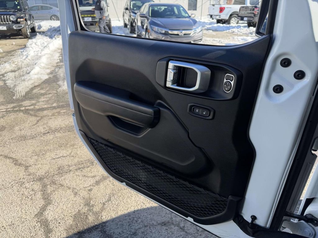 Used 2019 Jeep Wrangler Unlimited Sport S image 26