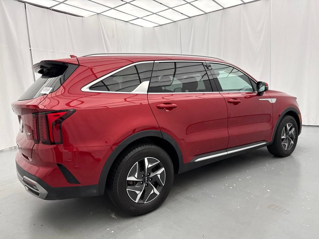 Used 2022 Kia Sorento S FWD image 12