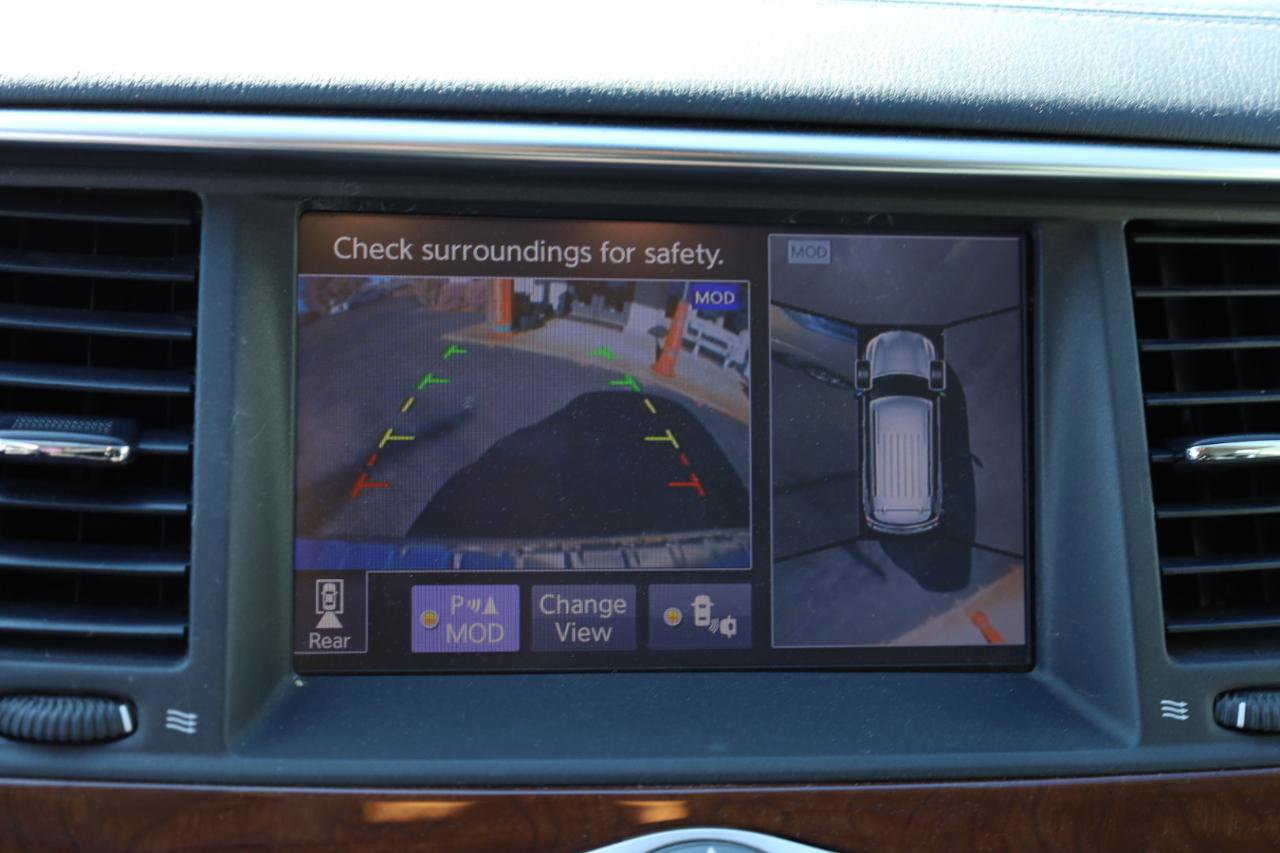 Used 2018 INFINITI QX80 2WD w/ Driver Assistance Package image 32