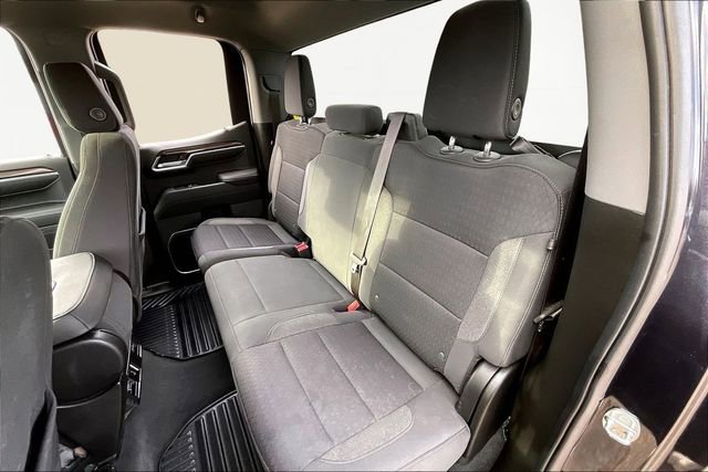 Used 2022 Chevrolet Silverado 1500 LT image 16