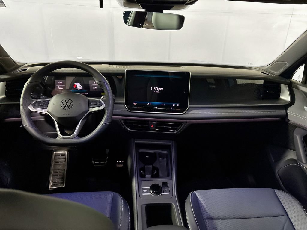 New 2026 Volkswagen Tiguan SE R-Line AWD/4WD image 12