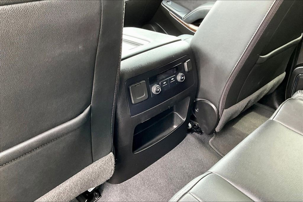 Used 2019 Chevrolet Tahoe LT image 12