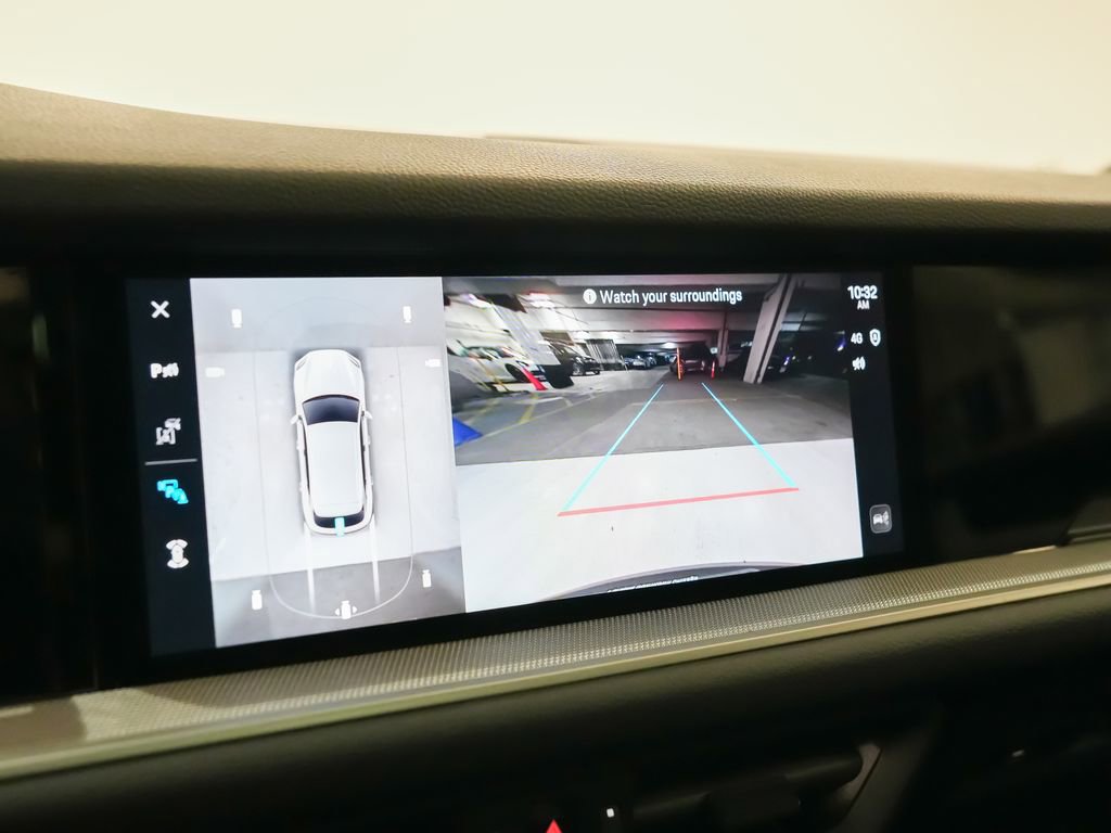 Certified 2024 Porsche Cayenne AWD/4WD image 30