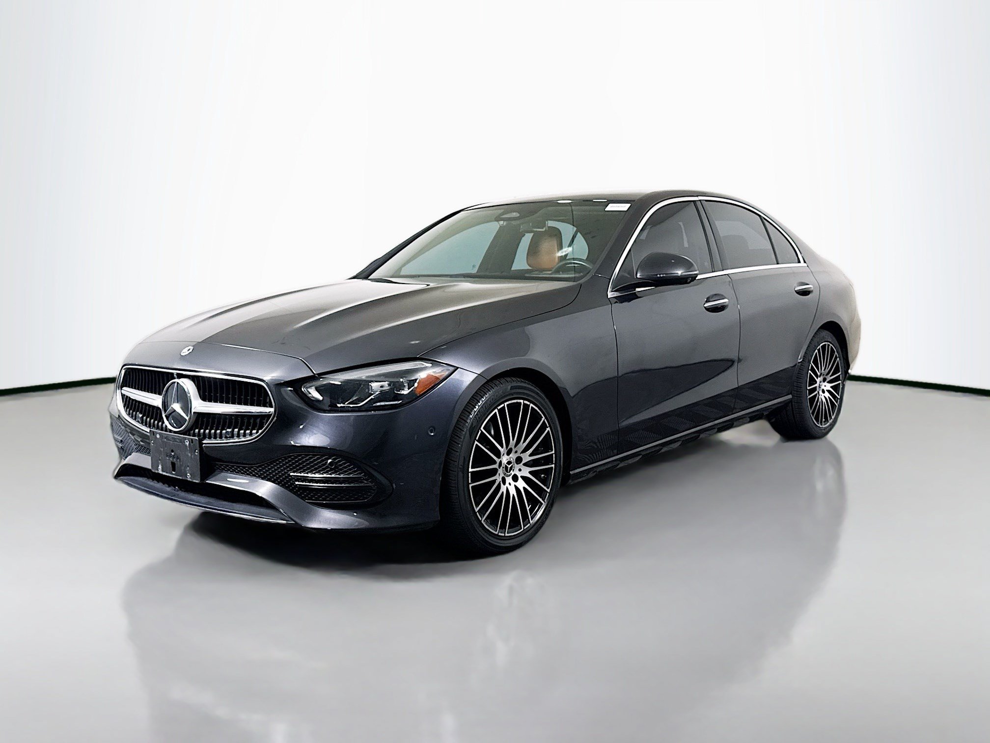 Used 2023 Mercedes-Benz C 300 4MATIC Sedan w/ Exclusive Trim Package image 4
