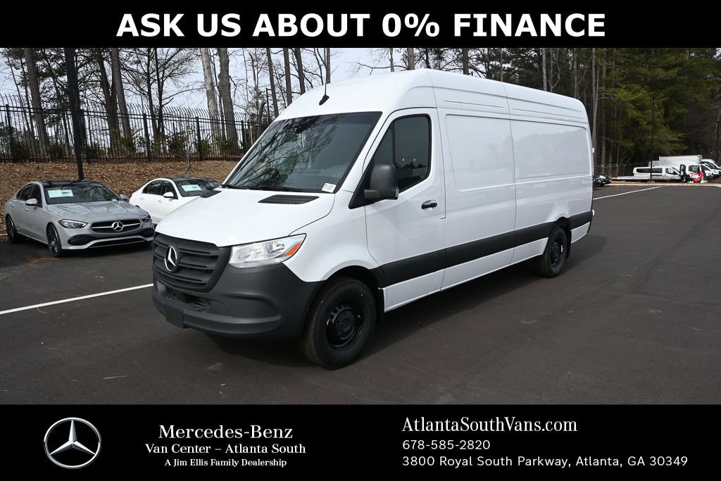 Used 2025 Mercedes-Benz Sprinter 2500 image 1