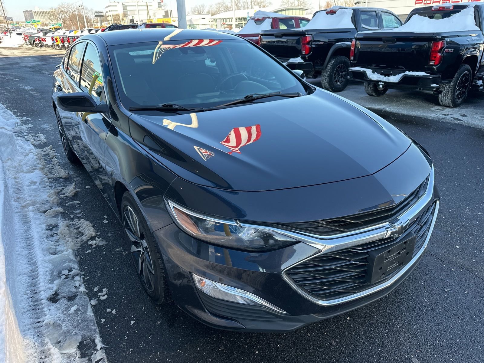 Used 2022 Chevrolet Malibu RS image 3