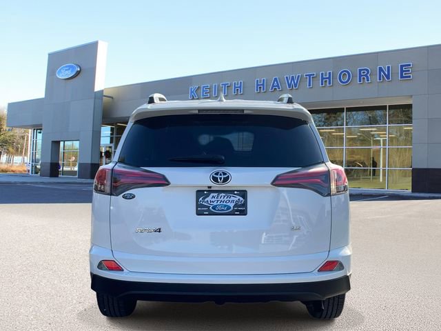 Used 2017 Toyota RAV4 LE image 6