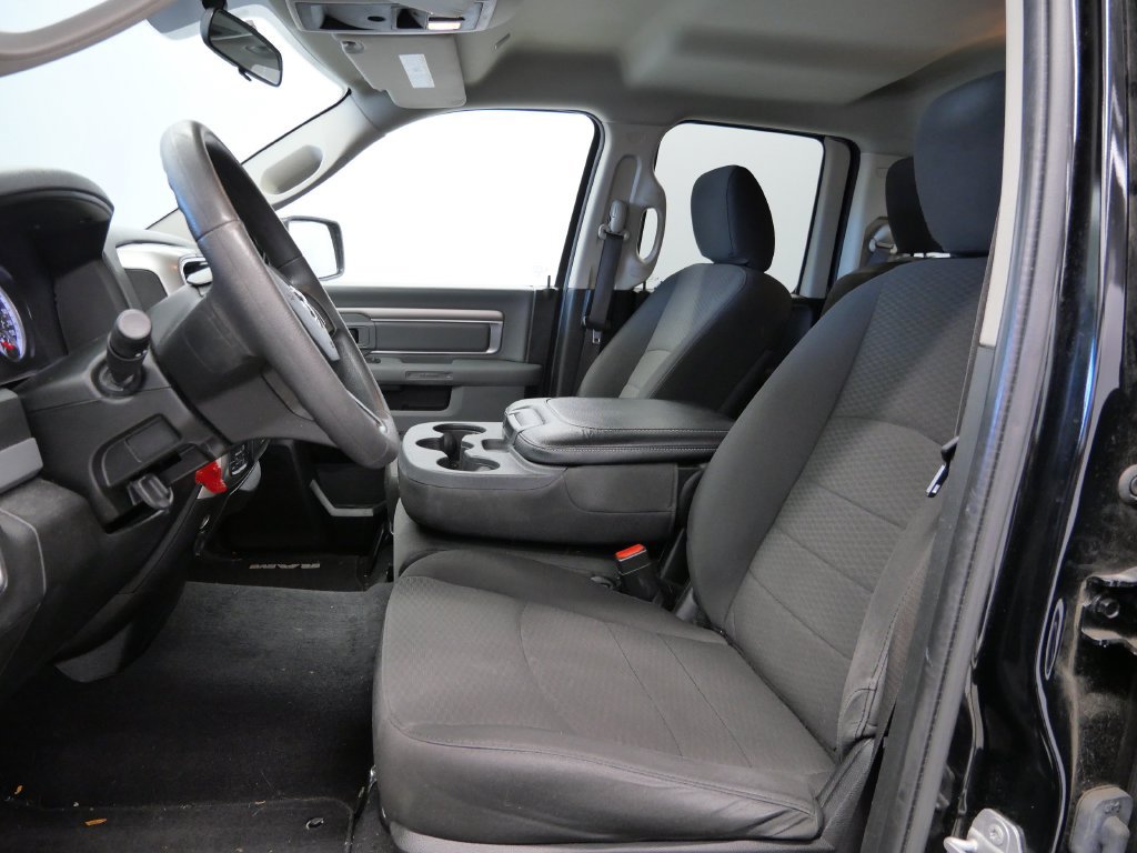 Certified 2019 RAM 1500 Warlock AWD/4WD image 17