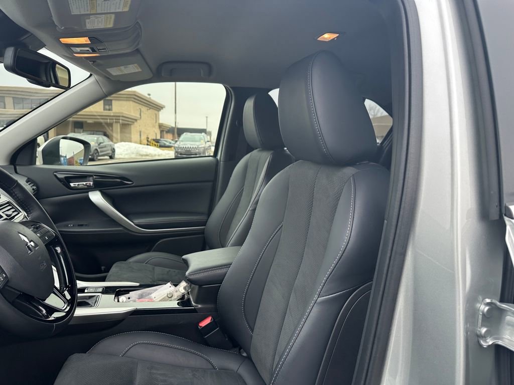 Used 2025 Mitsubishi Eclipse Cross SE image 22