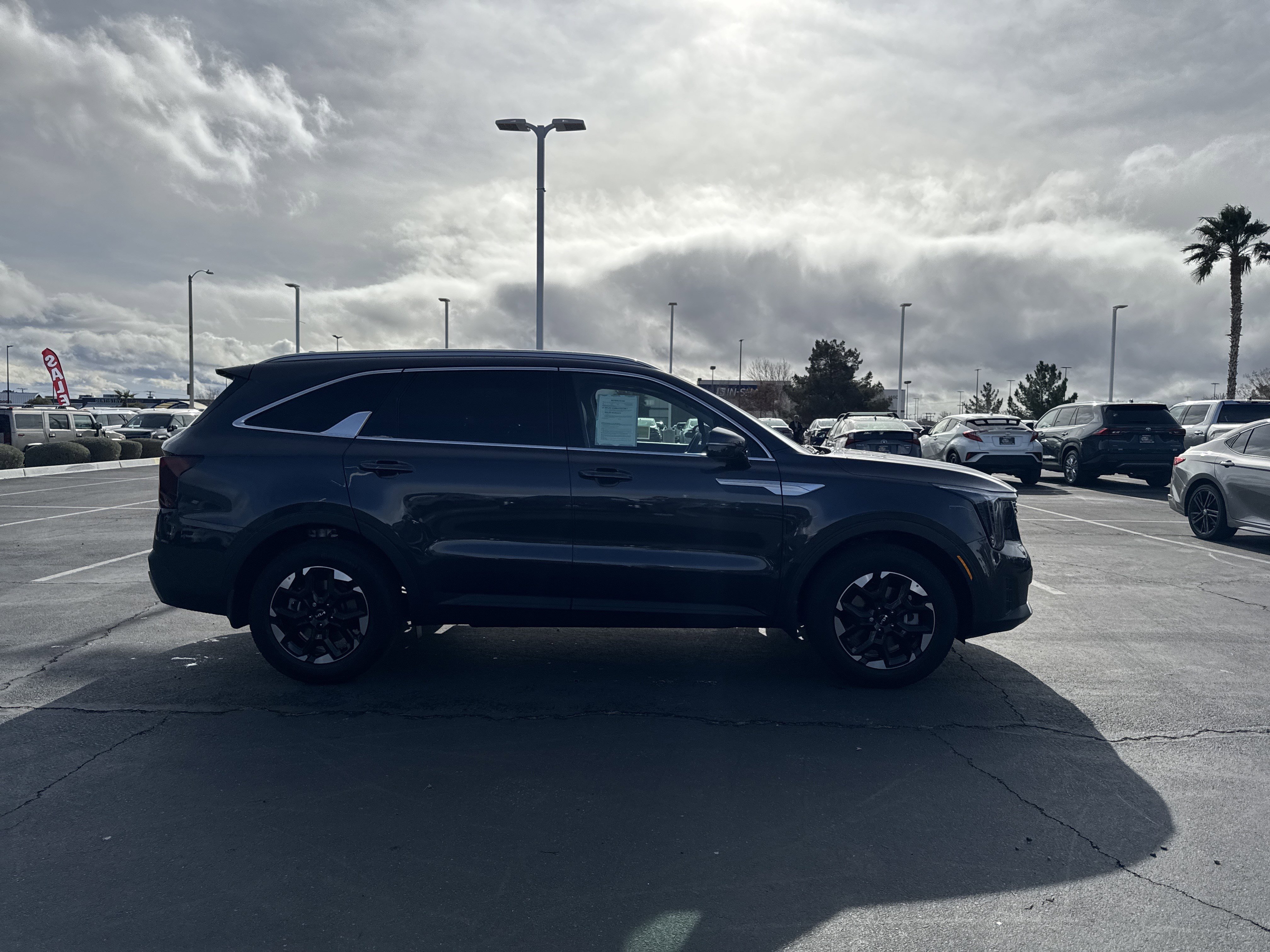 Used 2026 Kia Sorento S image 3