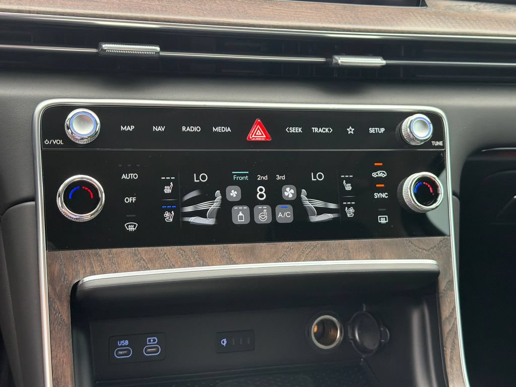 New 2026 Genesis GV80 3.5T Prestige AWD/4WD image 33
