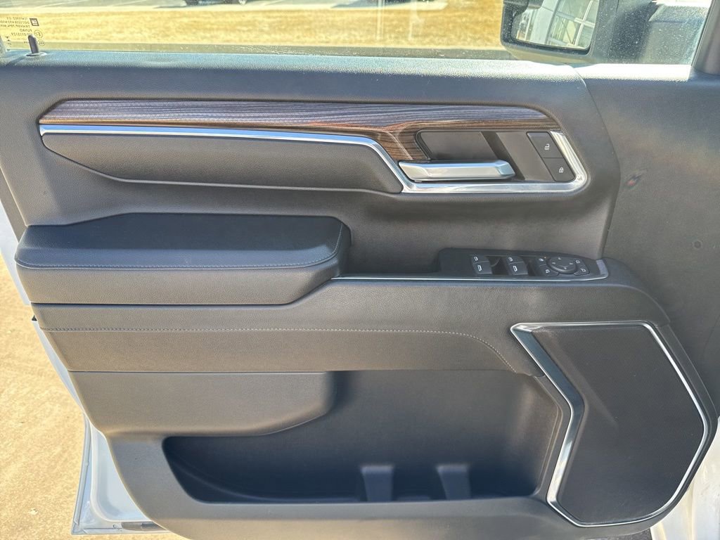 Certified 2024 Chevrolet Silverado 2500 LT image 36