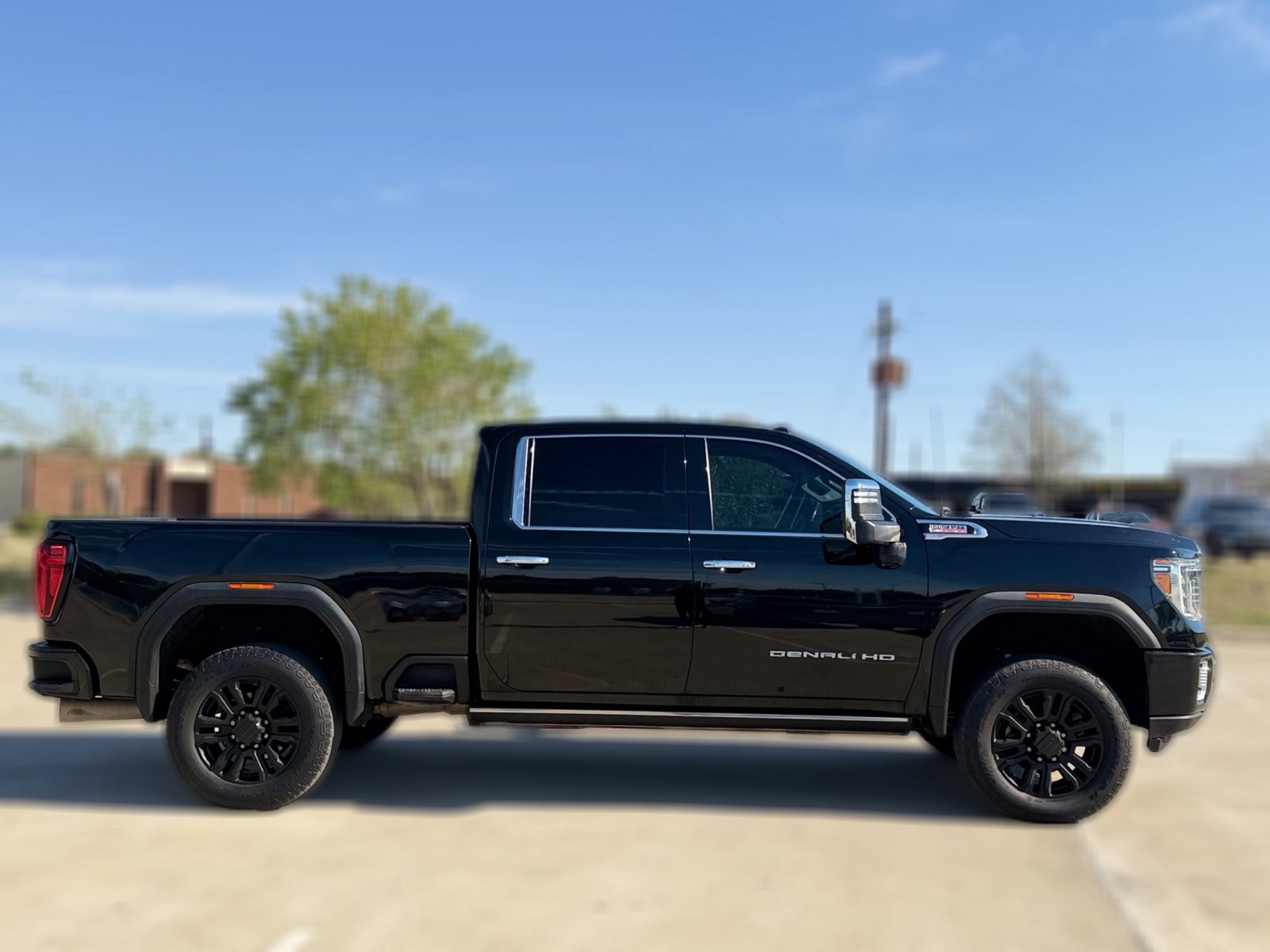 Used 2021 GMC Sierra 2500 Denali w/ Denali Black Diamond Edition AWD/4WD image 6
