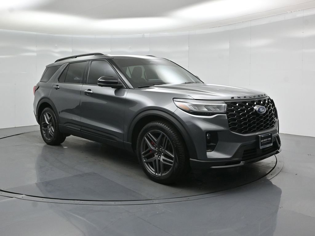 Used 2025 Ford Explorer ST w/ Sun And Sound Package AWD/4WD image 61
