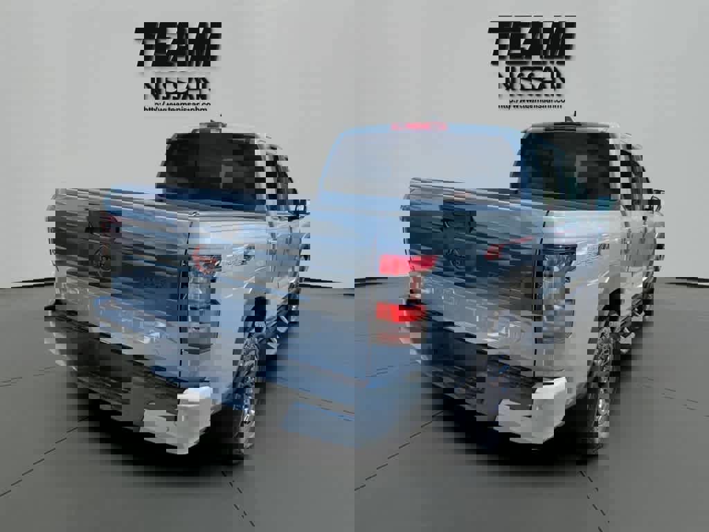 New 2025 Nissan Frontier PRO-4X image 6