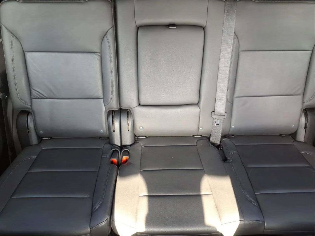 Used 2024 Chevrolet Tahoe LT RWD image 18