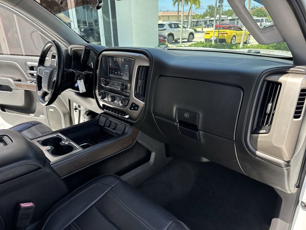 Used 2018 GMC Sierra 1500 Denali RWD image 32