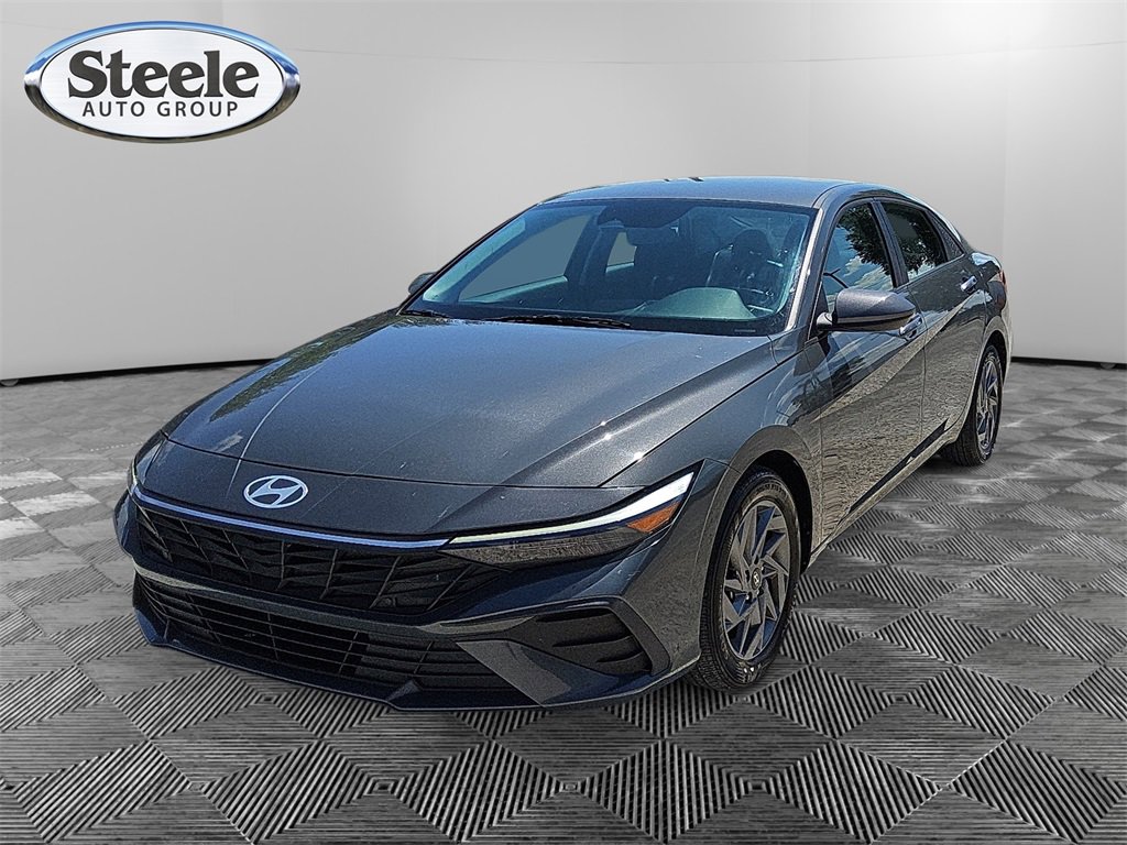 Used 2024 Hyundai Elantra SEL