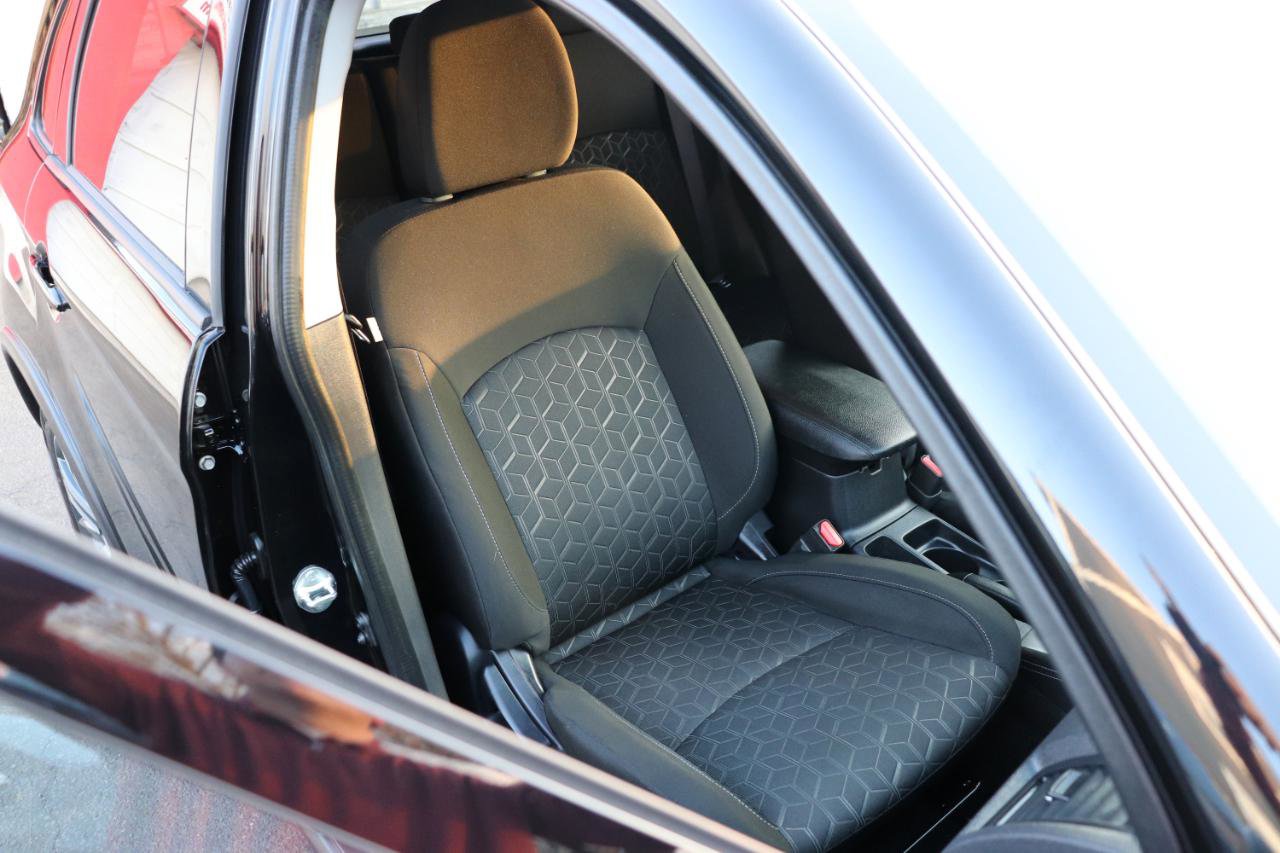 Used 2024 Mitsubishi Outlander Sport ES AWD/4WD image 14