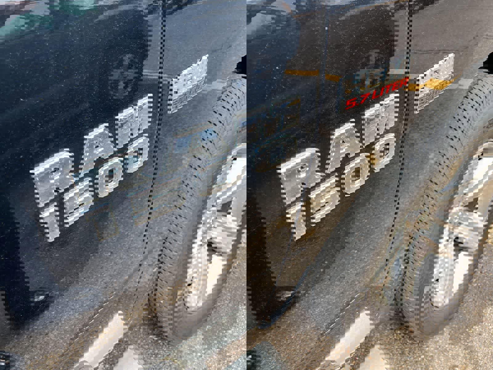 Used 2015 RAM 1500 Sport w/ Sport Premium Group image 22