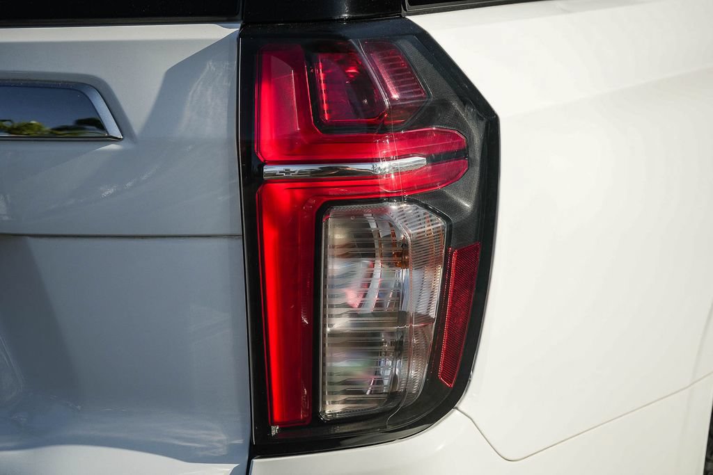 Used 2023 Chevrolet Tahoe LT RWD image 7
