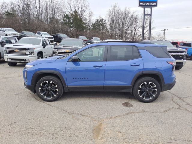 Used 2025 Chevrolet Equinox RS w/ Safety and Technology Package image 2