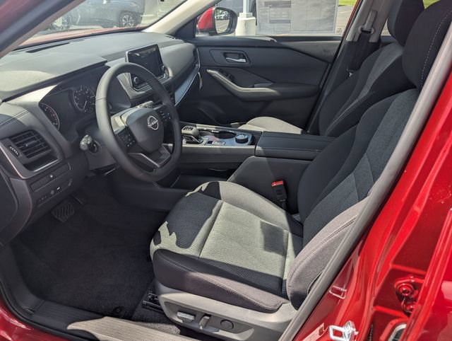 New 2026 Nissan Rogue SV w/ Cold Weather Package AWD/4WD image 14