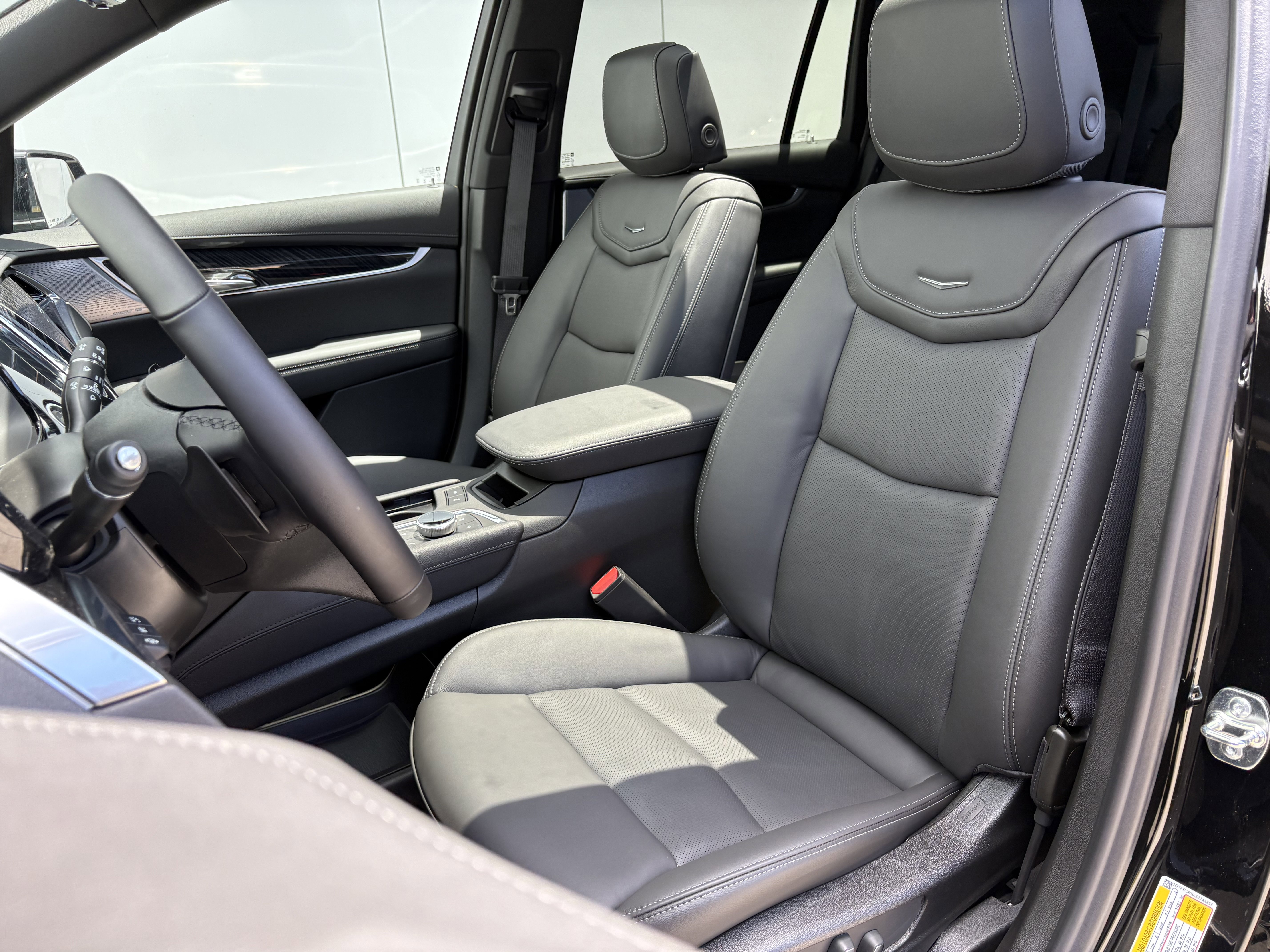 New 2025 Cadillac XT6 Premium Luxury w/ Technology Package image 12