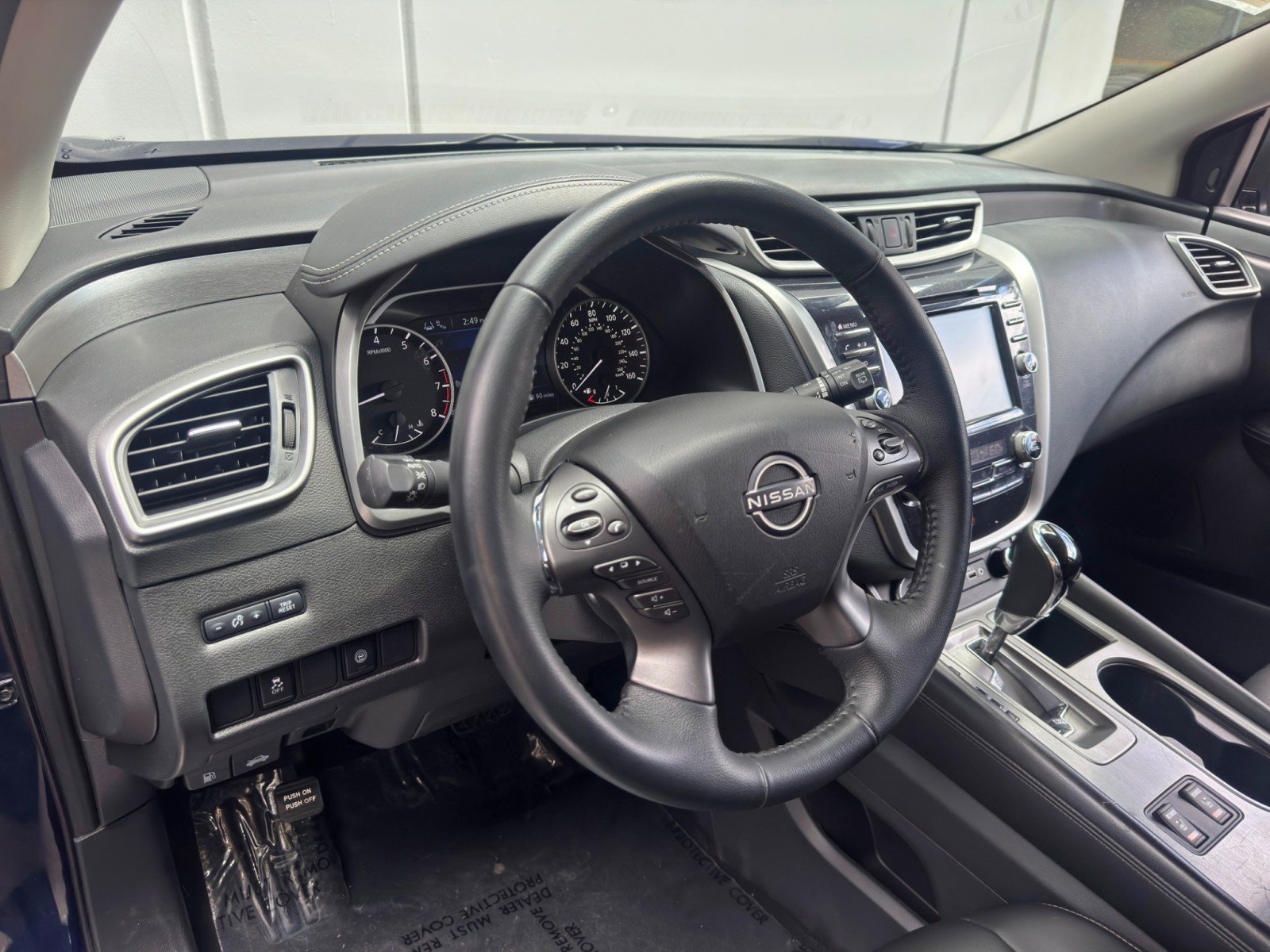 Used 2023 Nissan Murano SV FWD image 12