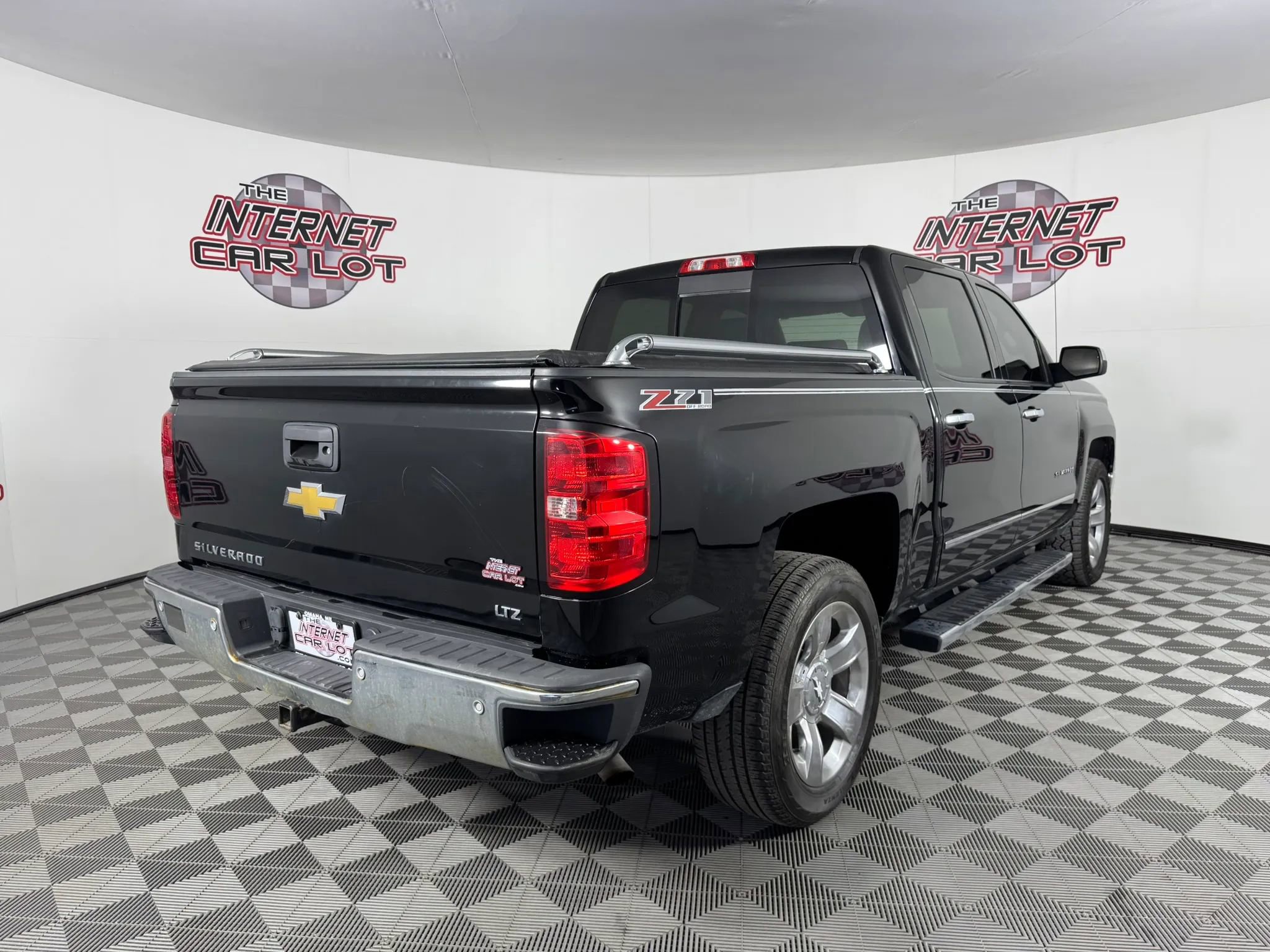 Used 2014 Chevrolet Silverado 1500 LTZ Z71 w/ LTZ Plus Package AWD/4WD image 7
